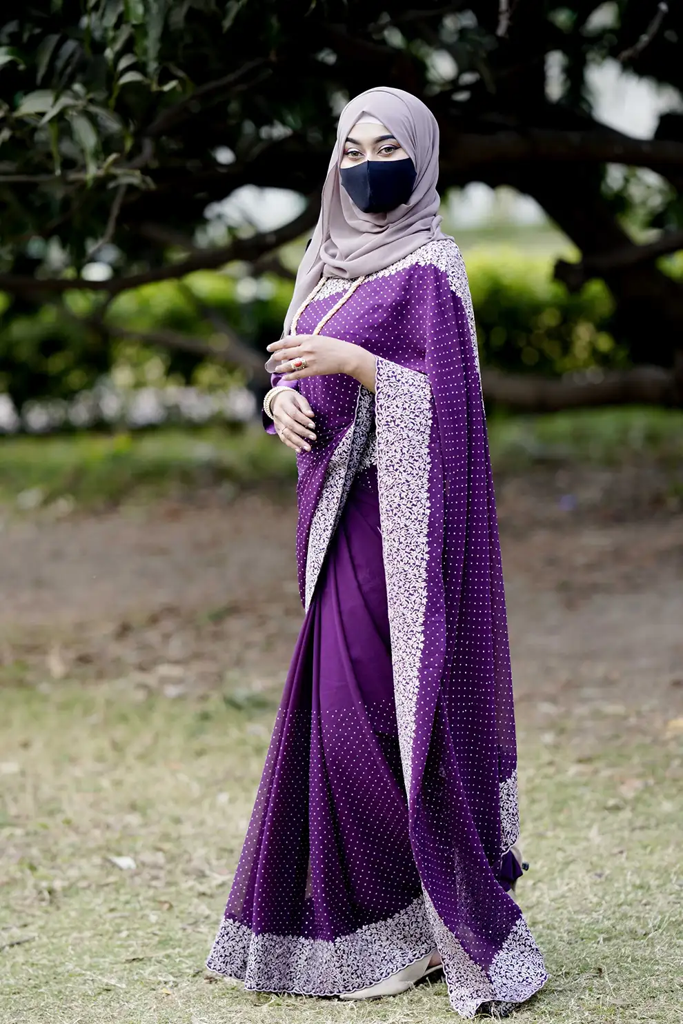 Wine Purple Silver Siroski Glass Stone Silk Blend Mixed Chiffon Georgette Saree